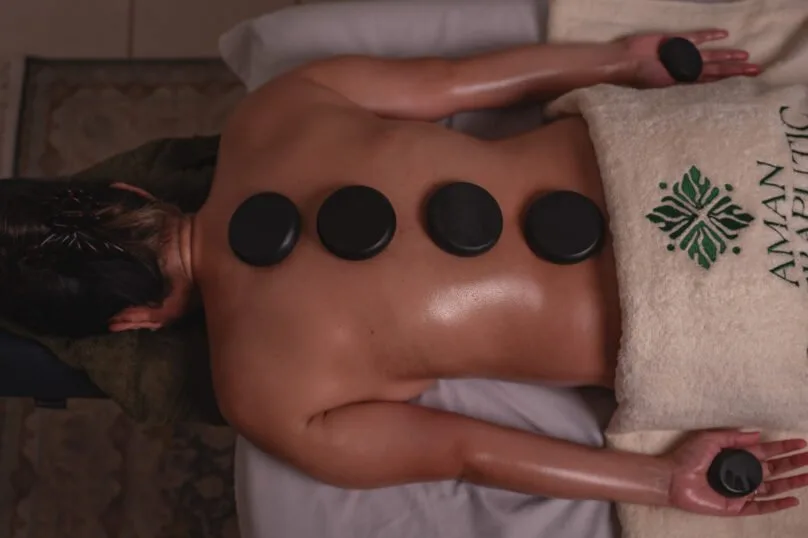 Hot Stone Massage in Dubai & the UAE