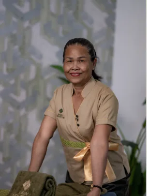 Boonchu Deekhang (Mama Ray), Professional Massage Therapist at Aman Therapeutic